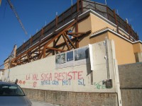 Scritte a Senigallia in solidarietà agli arresti in Val di Susa