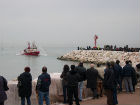 La motolancia dei Vigili del fuoco, esibizione nel porto di Senigallia