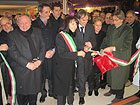 Taglio del nastro per l’inaugurazione del monoblocco di Senigallia. Foto di Luca Ceccacci