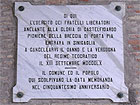 Senigallia, Porta Lambertina (detta anche Porta Fano). Targa commemorativa del passaggio dei Mille