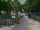 Una scena del film "La belva col mitra" girato a Senigallia nel 1977: Marisa Mell in via Don Minzoni